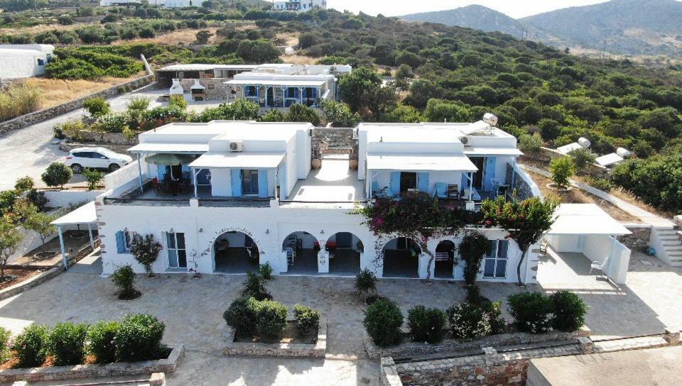 Ergina Summer Resort Antiparos by Eksteriør billede